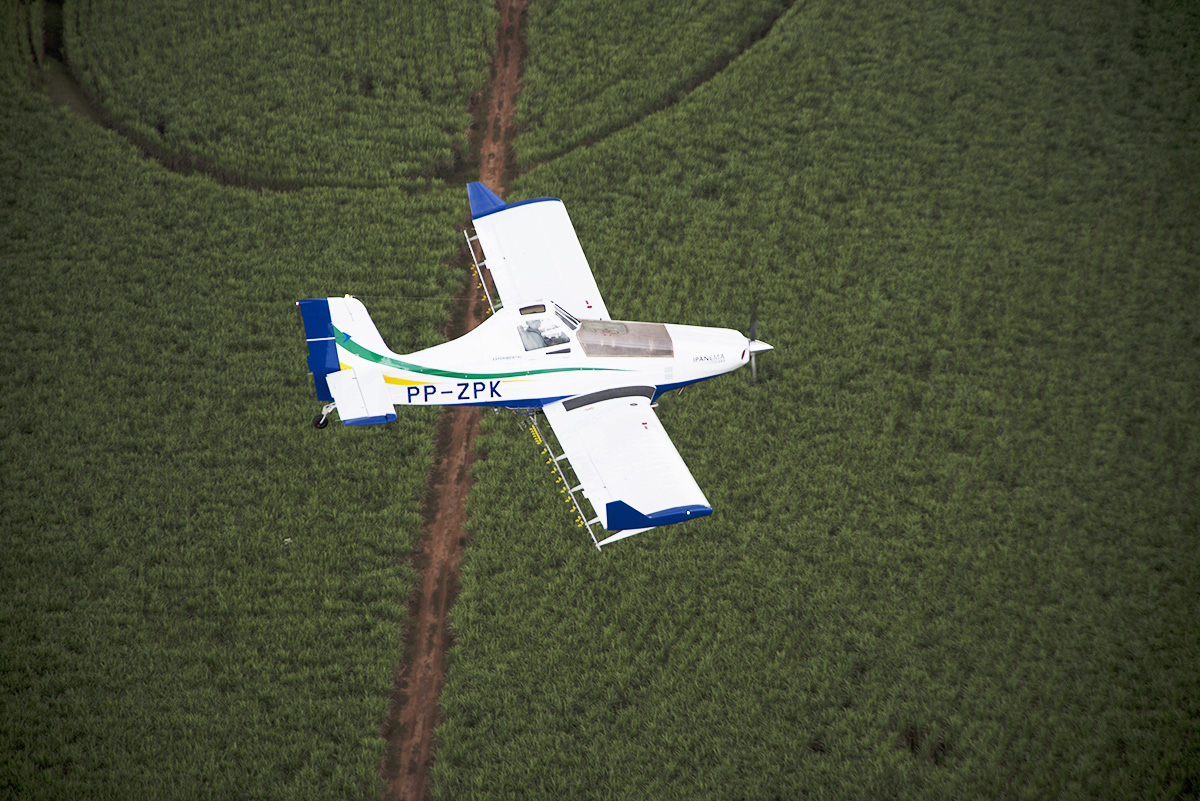 emb-200-grid-1.jpg