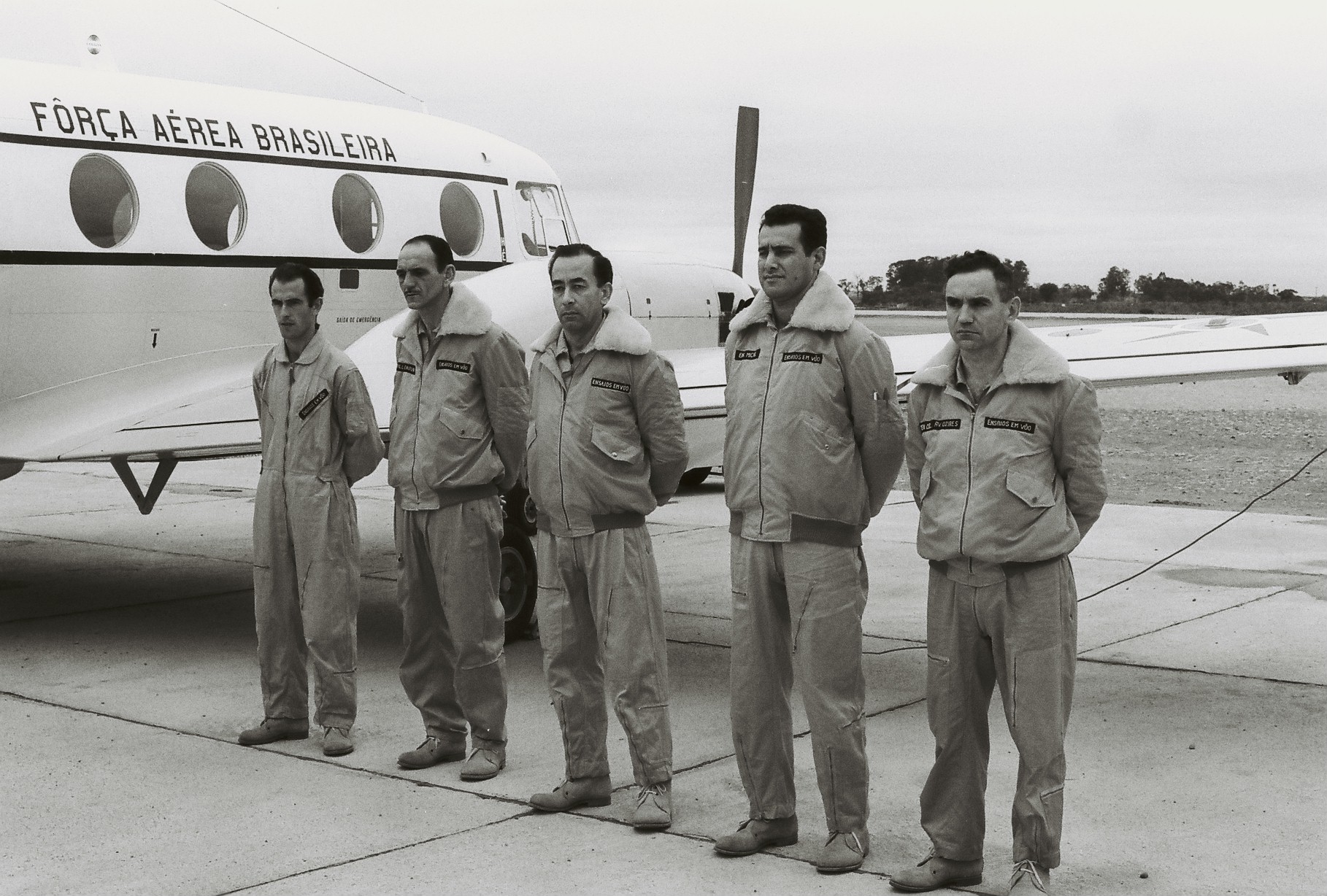 emb-100-crew.JPG