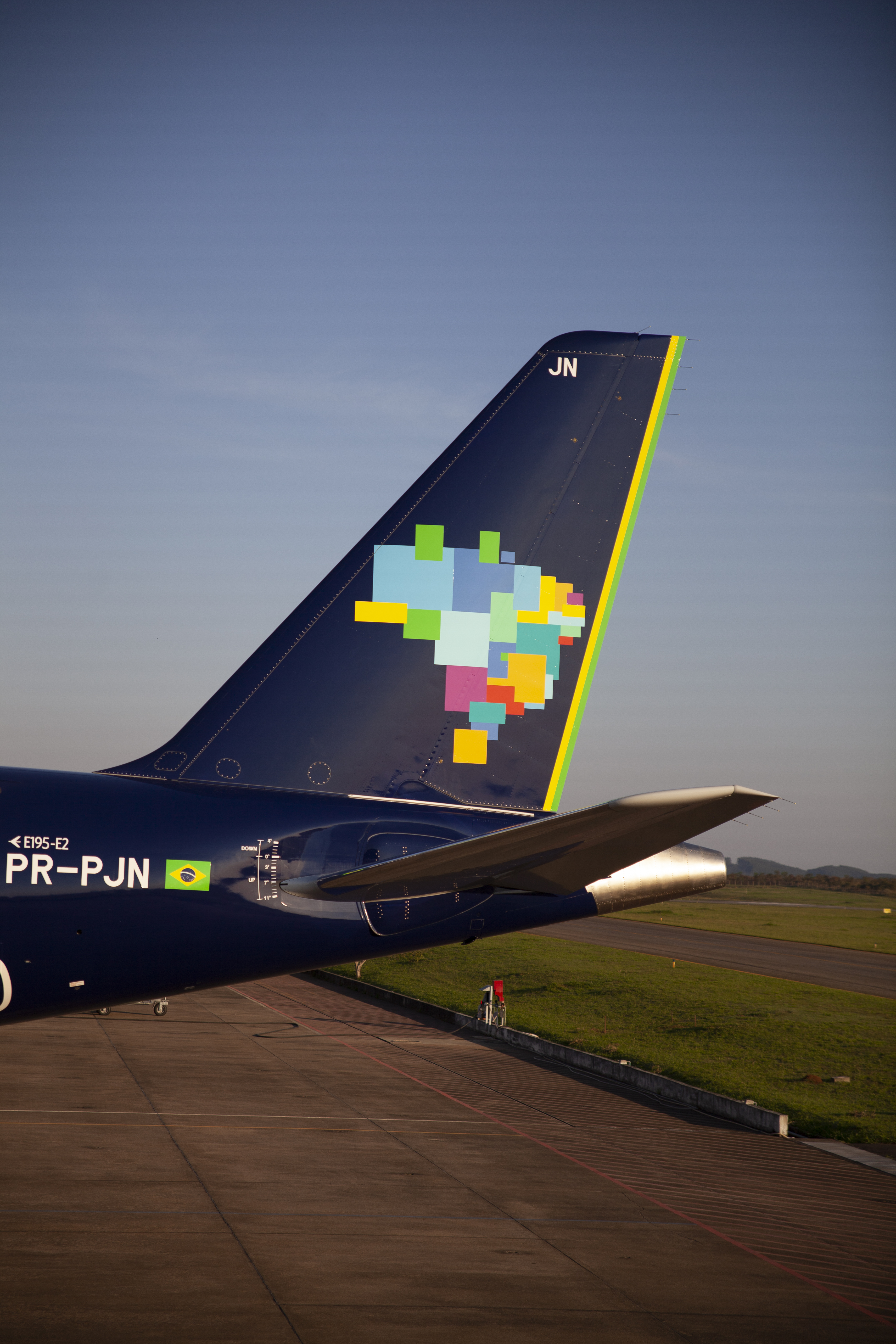 E195-E2-AZUL-VALUES-GROUND-138.jpg