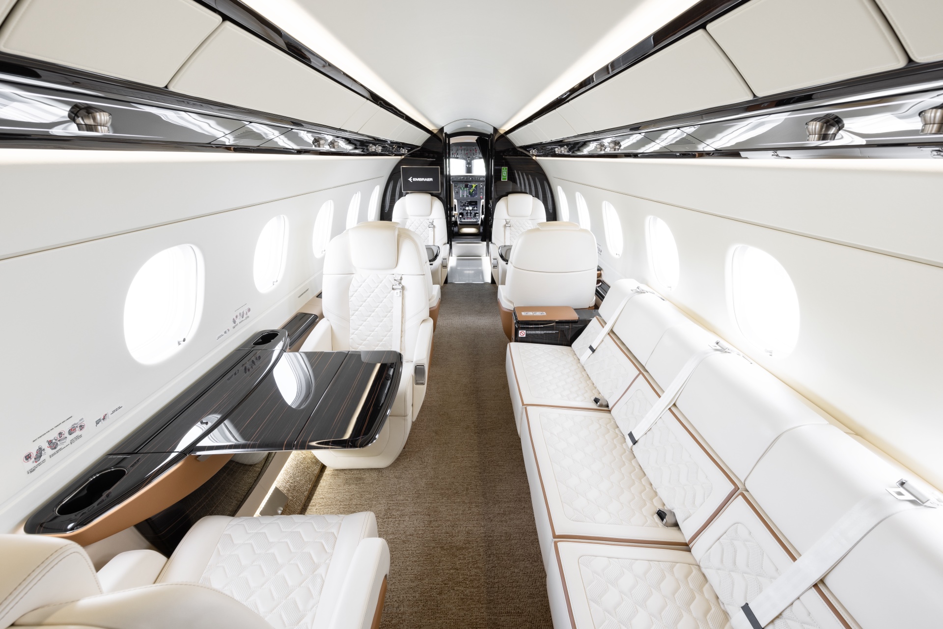 Praetor 600E - Executive Jets - Embraer